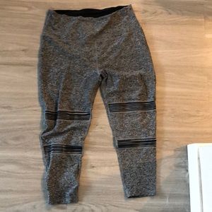 Beyond Yoga space dye 7/8 leggings. 2x